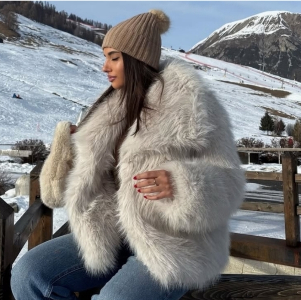 Zara Faux Fur Coat Size L